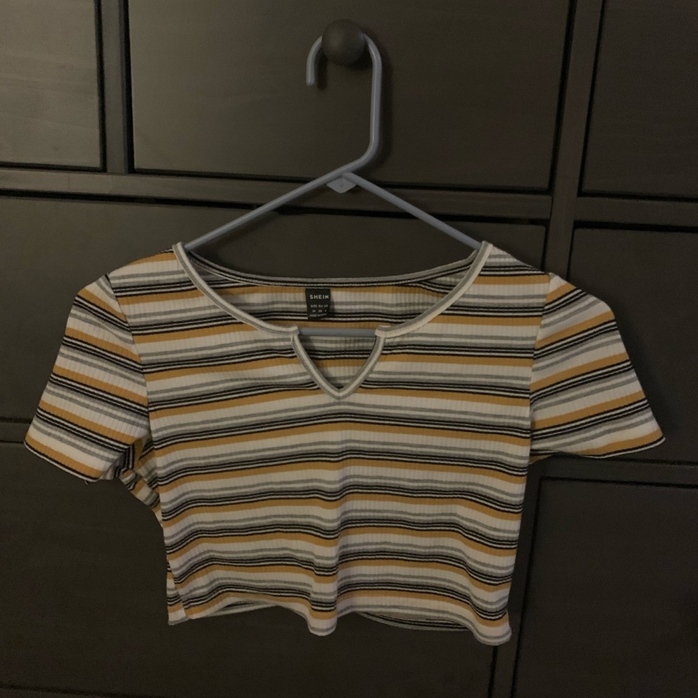 Cropped black-yellow and white stripped crop top.   *NEVER WORN*